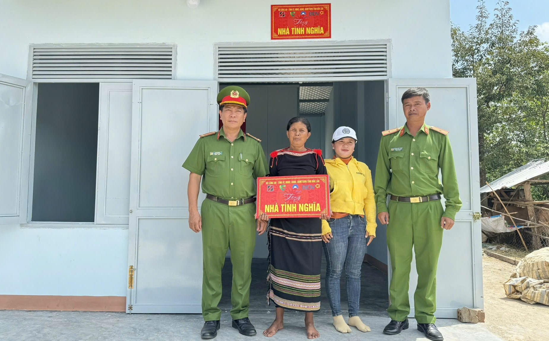 Đắk Lắk đã phân bổ hơn 363 tỷ đồng hỗ trợ xóa nhà tạm, nhà dột nát