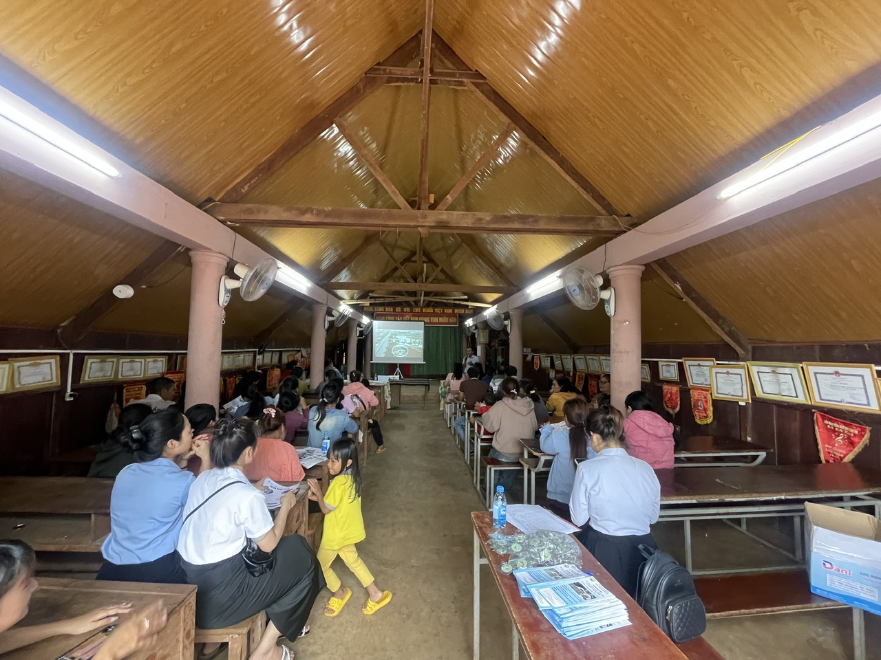 Nhiều hoạt động tư vấn, phiên giao dịch việc làm cho người lao động trong tháng 6/2025