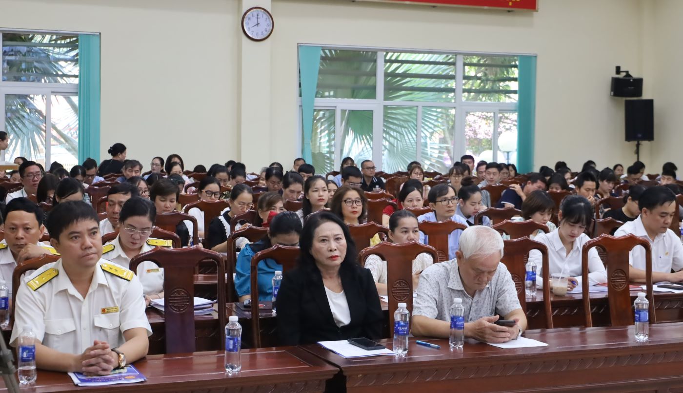 Tuyên truyền, phổ biến chính sách thuế mới và đối thoại, giải đáp vướng mắc cho người nộp thuế