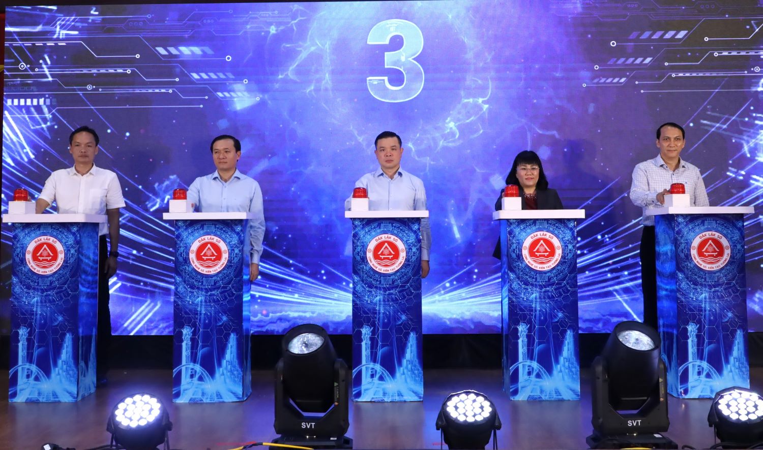 Đắk Lắk đẩy mạnh chuyển đổi số, xây dựng nền hành chính hiện đại, phục vụ hiệu quả người dân và doanh nghiệp