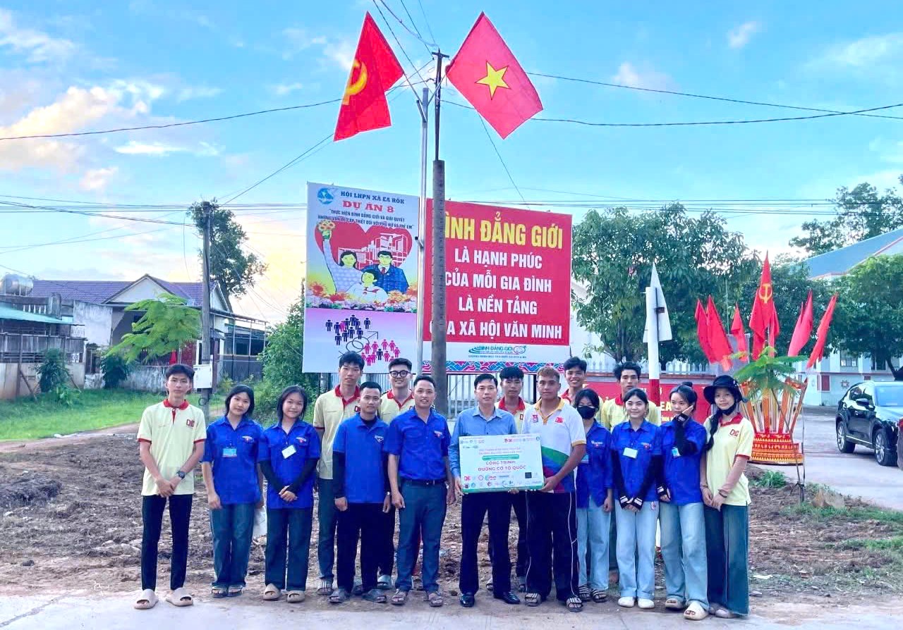 Triển khai thực hiện 77 công trình, phần việc thanh niên chào mừng đại hội đảng bộ các cấp