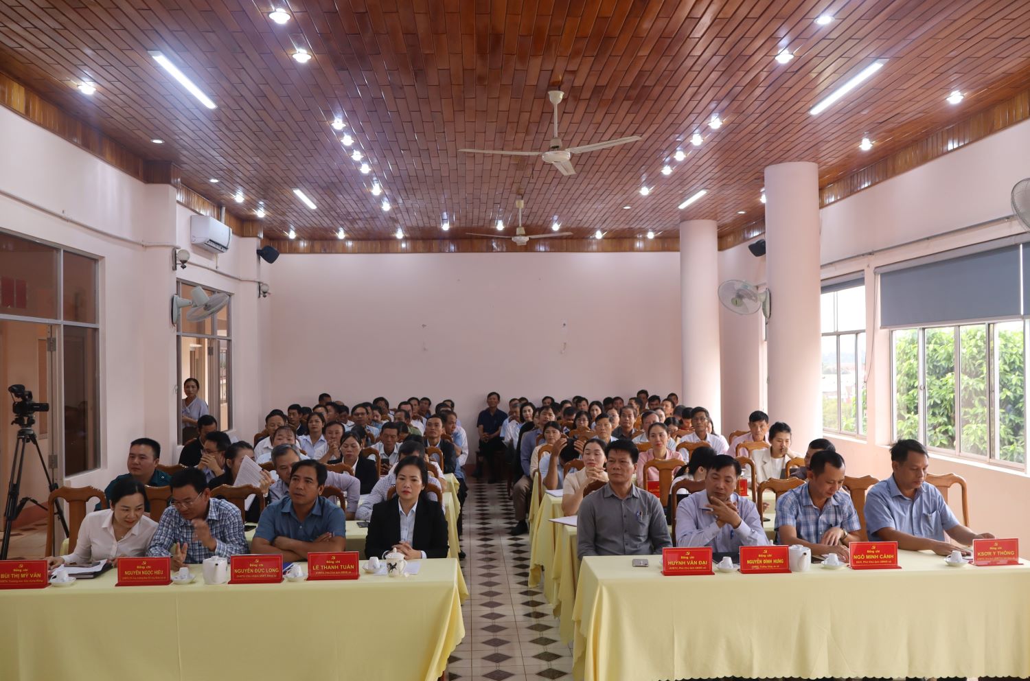 Hội nghị Ban Chấp hành Đảng bộ xã Ea Drăng lần thứ 7 (mở rộng)