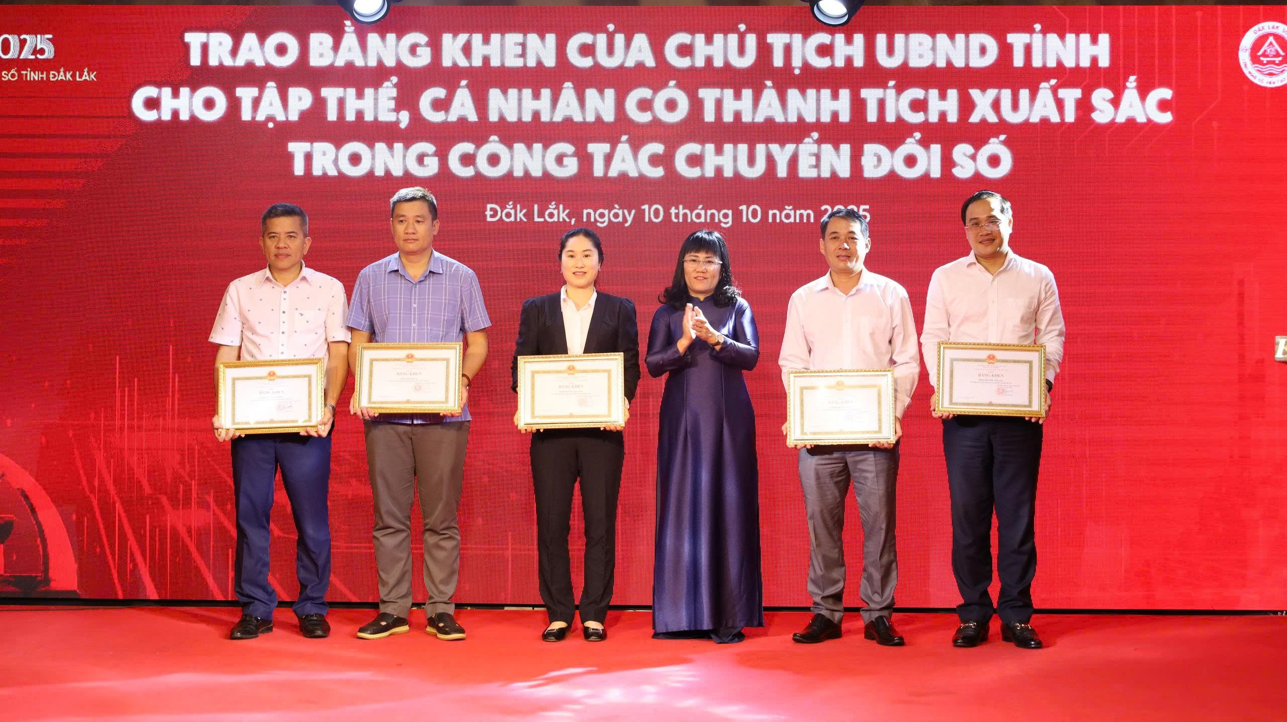 Đắk Lắk hưởng ứng Ngày Chuyển đổi số quốc gia với chủ đề “Công nghệ số -  kiến tạo tương lai”