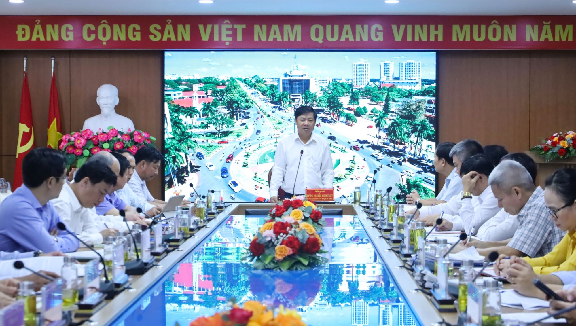 Thường trực Tỉnh ủy Đắk Lắk làm việc với Ban Thường vụ Đảng ủy phường Buôn Ma Thuột