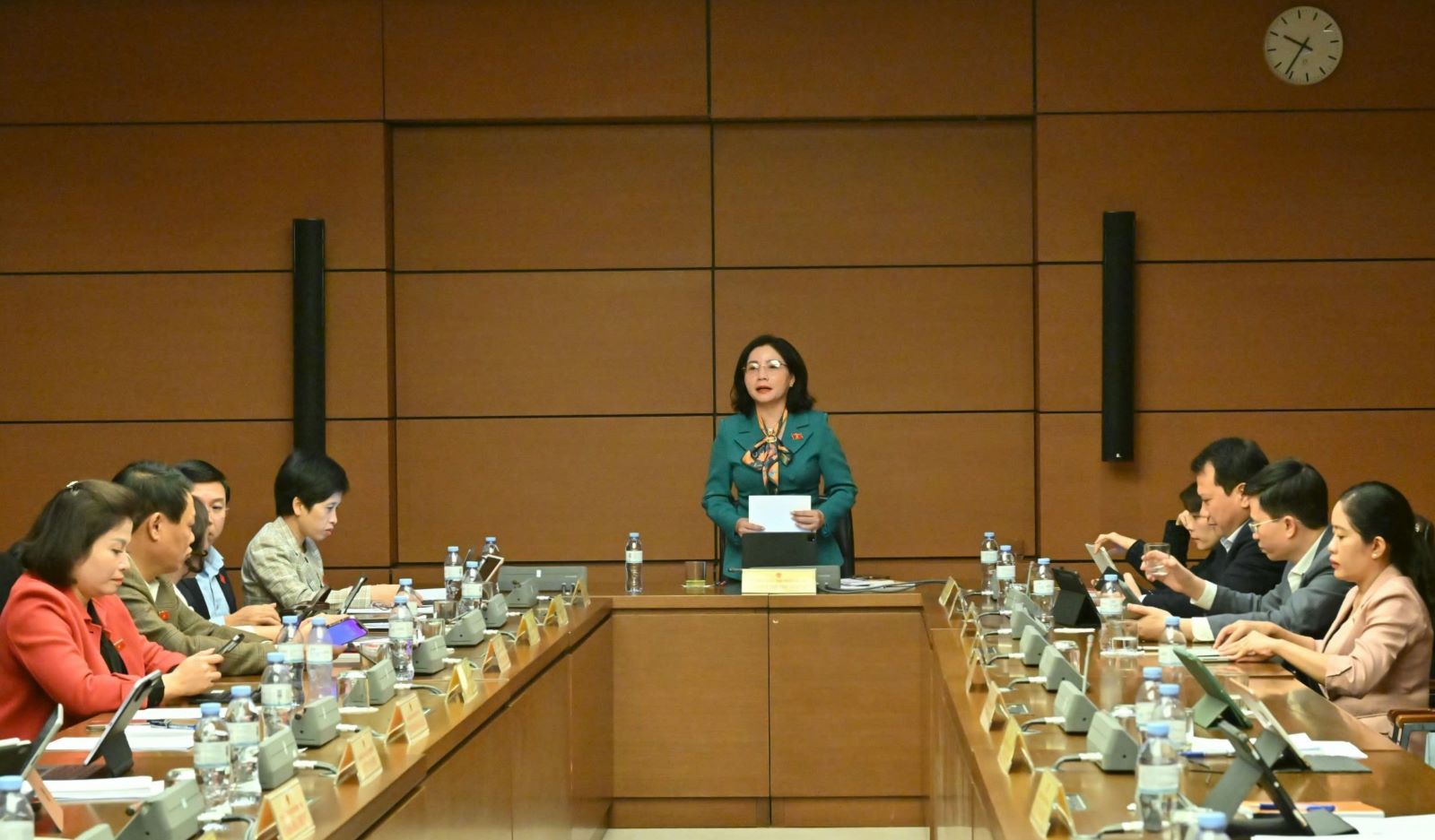 Đoàn đại biểu Quốc hội tỉnh Đắk Lắk thảo luận, góp ý dự thảo luật về sở hữu trí tuệ, thi hành án và phòng, chống tham nhũng