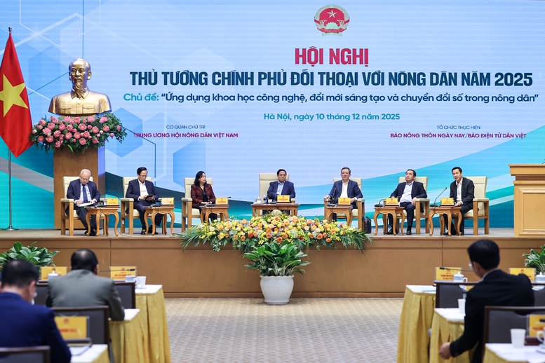 Thủ tướng Chính phủ Phạm Minh Chính đối thoại với nông dân