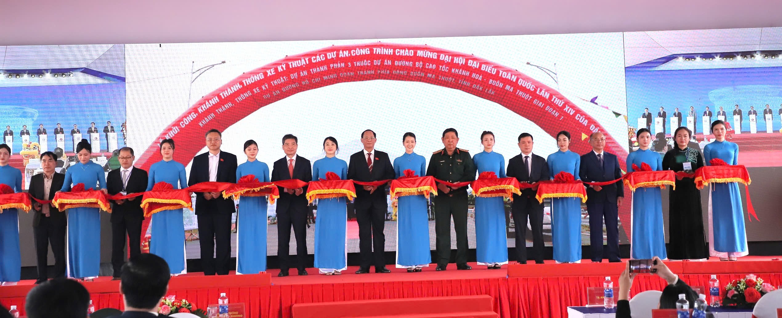 Lễ khánh thành đường tránh phía Đông Buôn Ma Thuột và thông xe kỹ thuật Dự án thành phần 3 Dự án cao tốc Khánh Hòa – Buôn Ma Thuột.