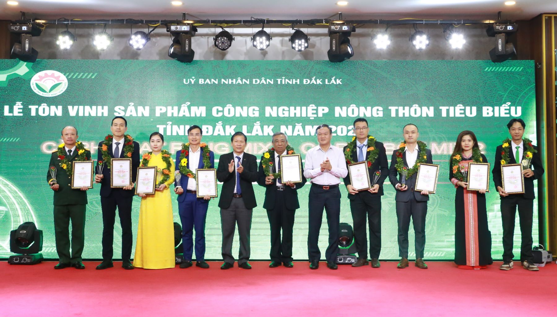 Tôn vinh 32 sản phẩm, bộ sản phẩm công nghiệp nông thôn tiêu biểu tỉnh Đắk Lắk năm 2025
