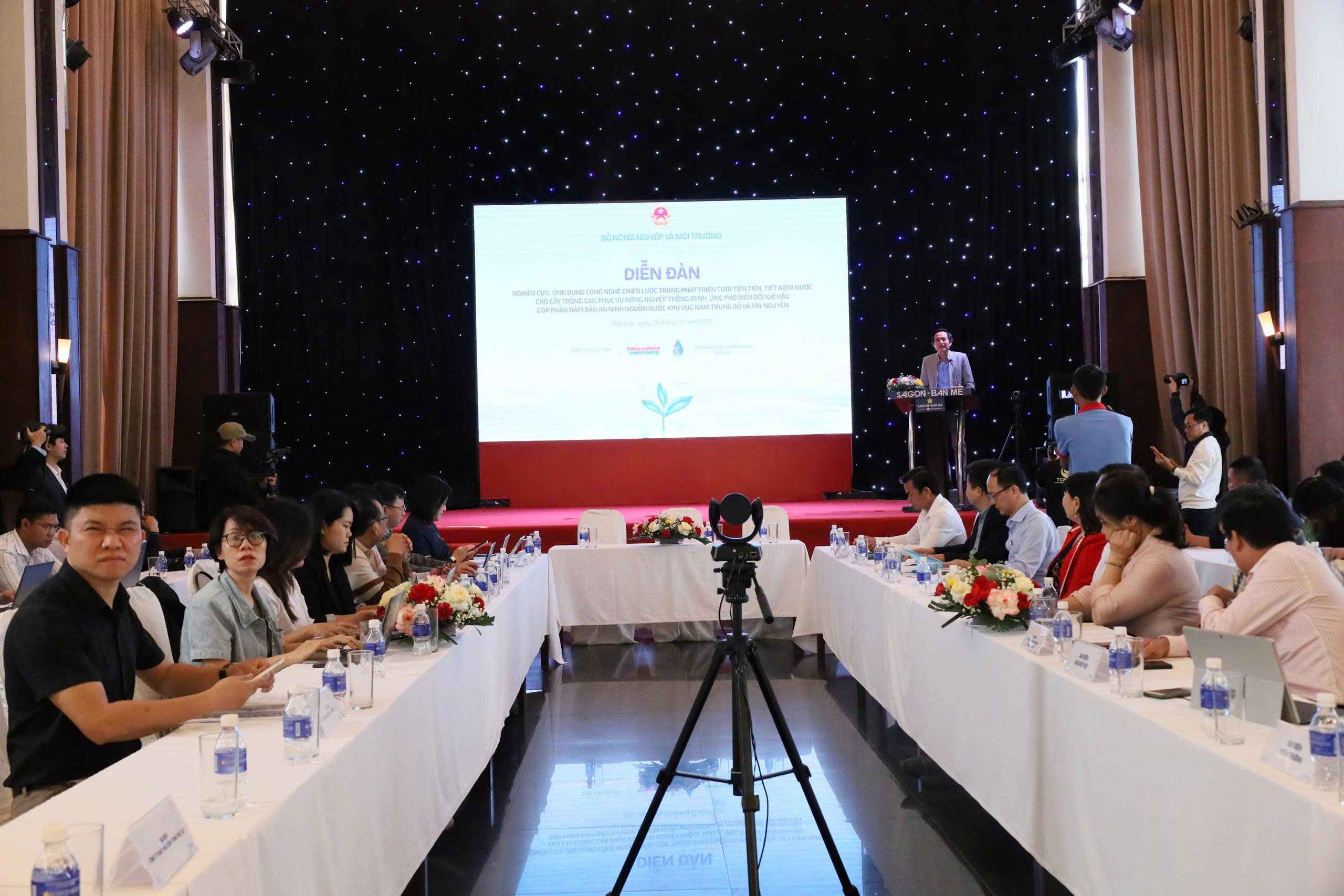 Ứng dụng công nghệ chiến lược trong phát triển tưới tiên tiến, tiết kiệm nước cho cây trồng cạn khu vực Nam Trung bộ và Tây Nguyên