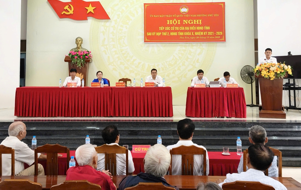 Tổ đại biểu HĐND tỉnh số 19 tiếp xúc cử tri phường Phú Yên