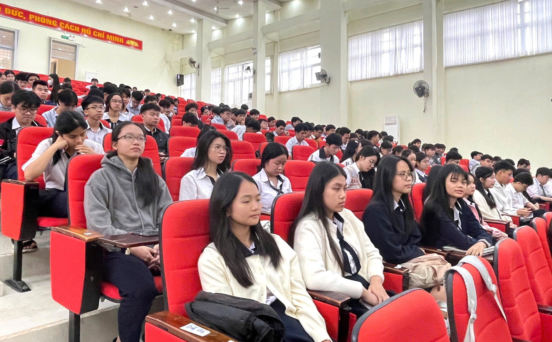 Đắk Lắk có 114 học sinh đạt giải học sinh giỏi quốc gia THPT năm học 2025-2026