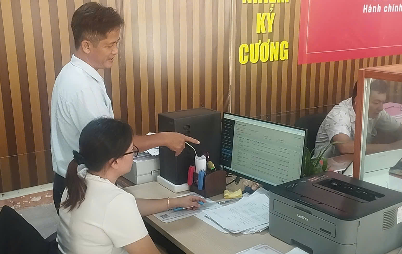 Sở Công Thương áp dụng "luồng xanh" cấp phép xuất nhập khẩu hóa chất trong ngày