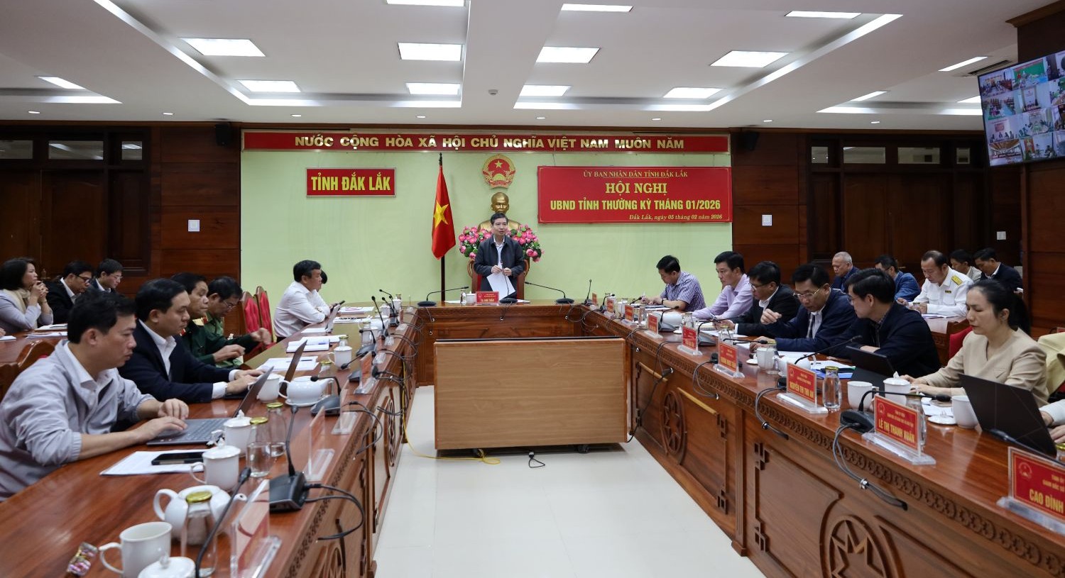 Siết chặt kỷ cương hành chính, tập trung chăm lo Tết ấm áp, an toàn cho mọi người dân