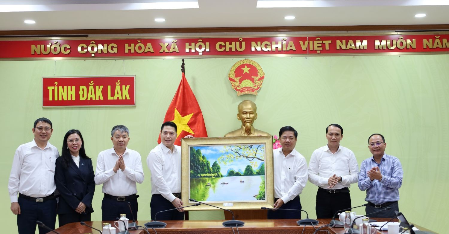 Đắk Lắk tập trung tháo gỡ vướng mắc, thúc đẩy các dự án chiến lược của Tập đoàn Xuân Thiện