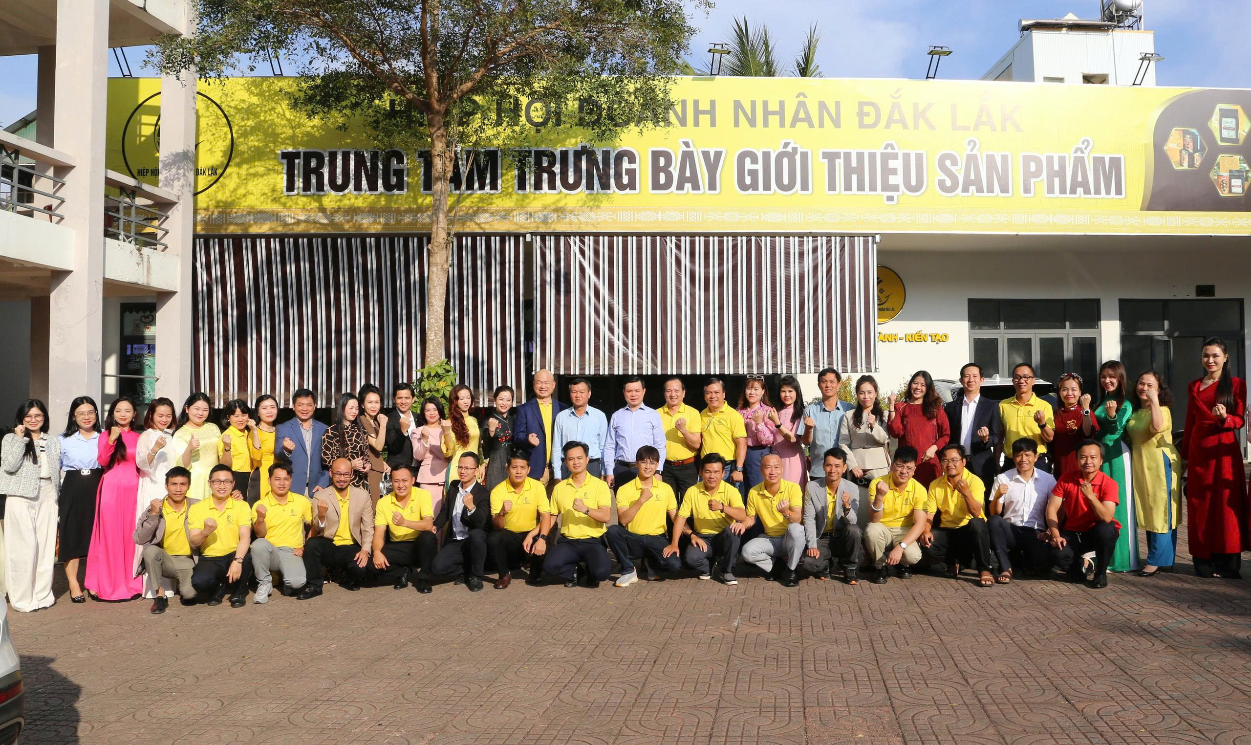 Lãnh đạo tỉnh Đắk Lắk thăm, chúc mừng Hiệp hội Doanh nhân Đắk Lắk nhân dịp đầu Xuân Bính Ngọ 2026