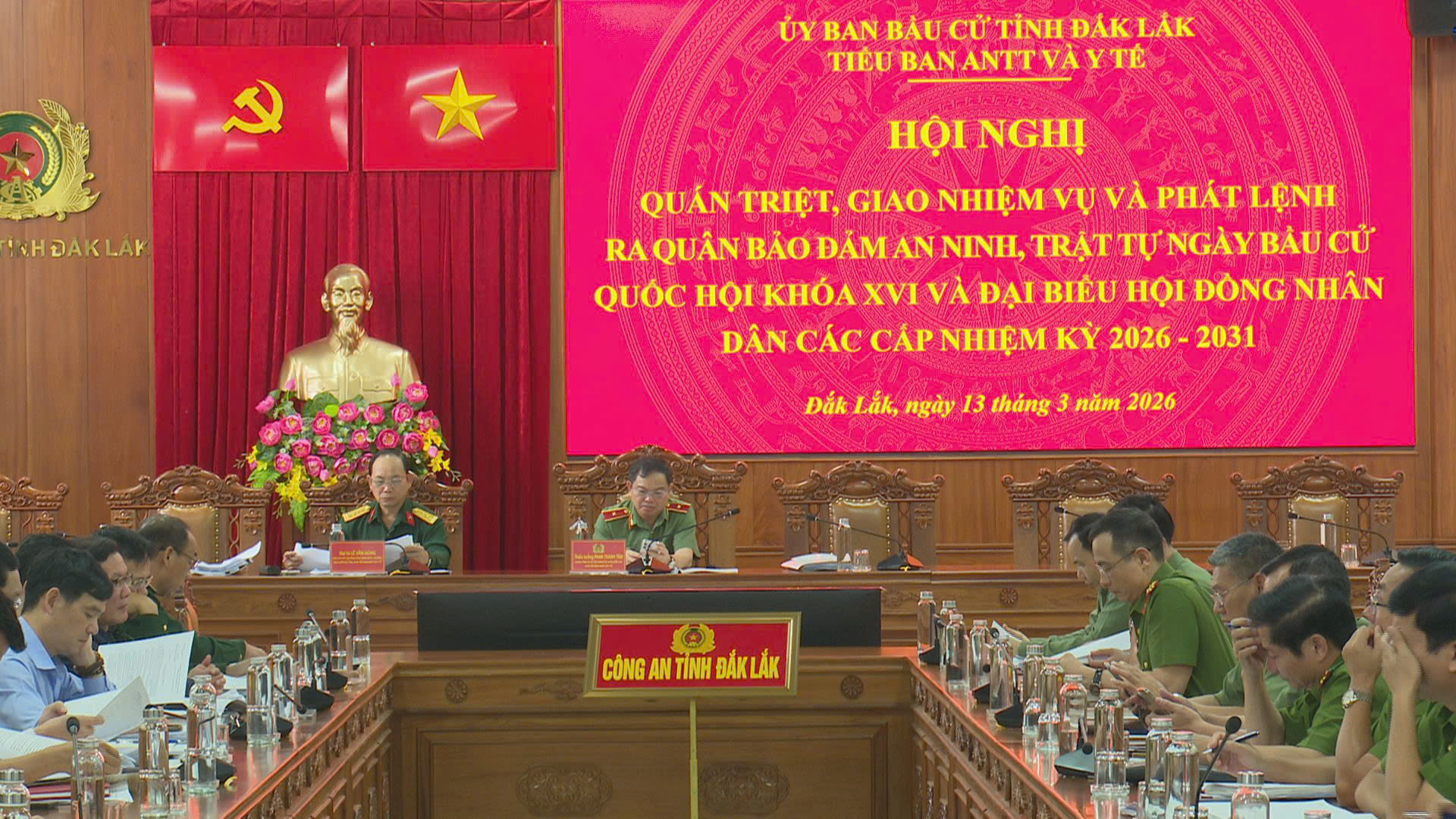 Quán triệt phương án, ra quân bảo đảm an ninh trật tự Ngày bầu cử đại biểu Quốc hội và đại biểu HĐND các cấp