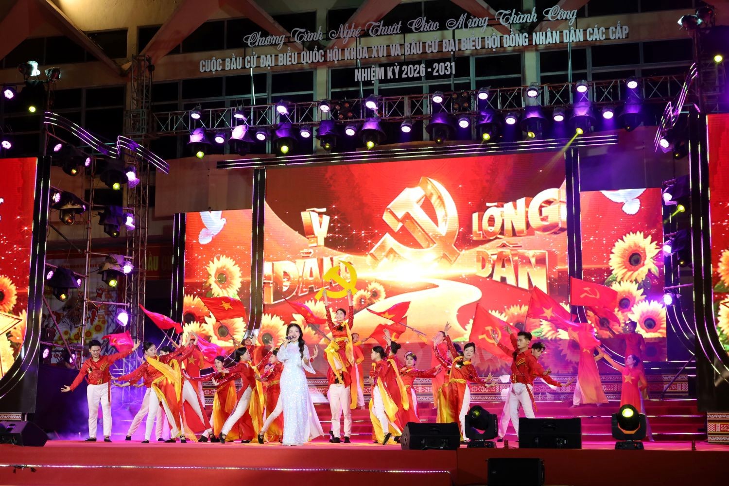 Đặc sắc chương trình nghệ thuật “Đắk Lắk - Chung một niềm tin” chào mừng thành công cuộc bầu cử