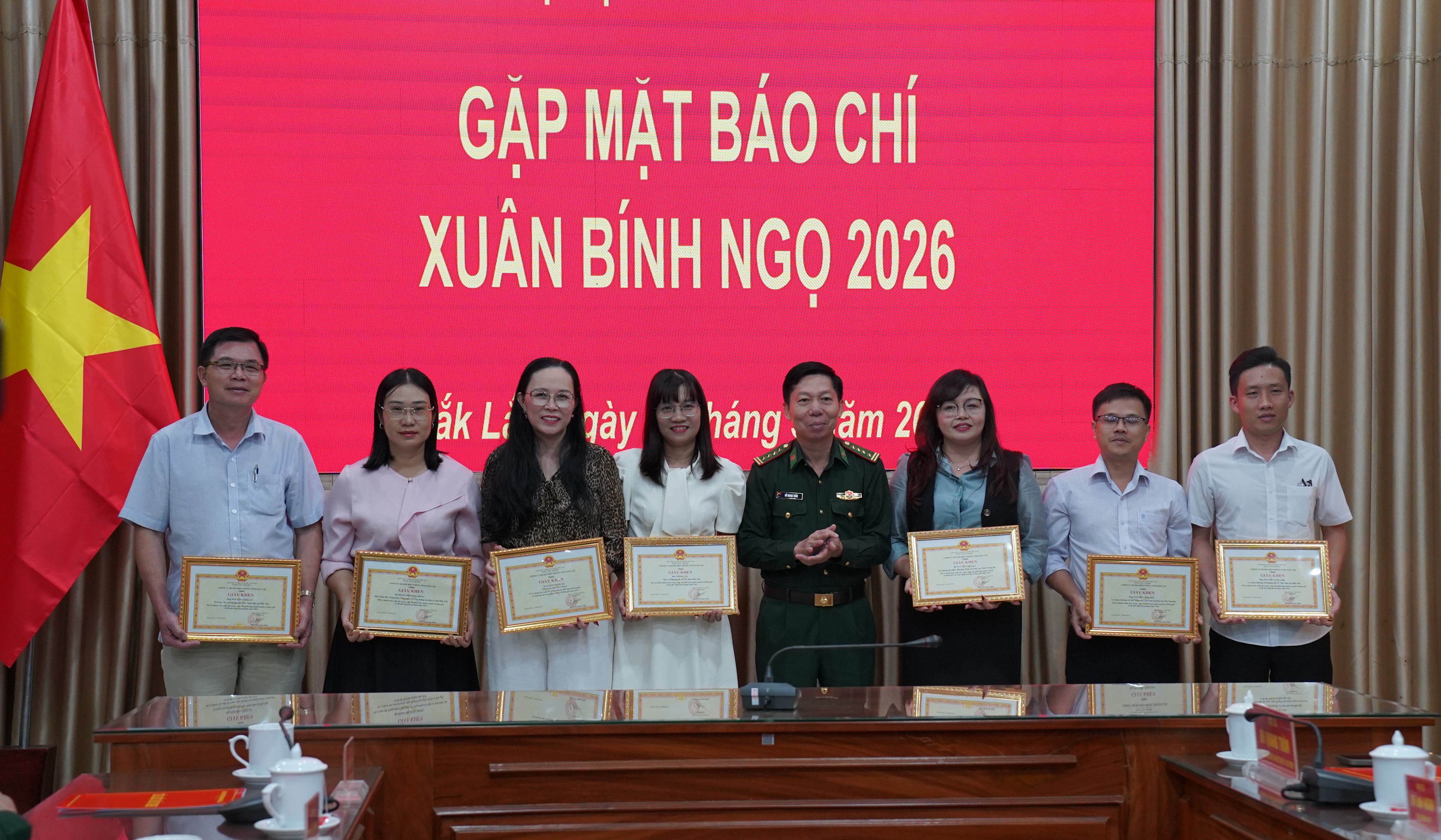 Ban Chỉ huy Bộ đội Biên phòng tỉnh Đắk Lắk gặp mặt báo chí Xuân Bính Ngọ 2026