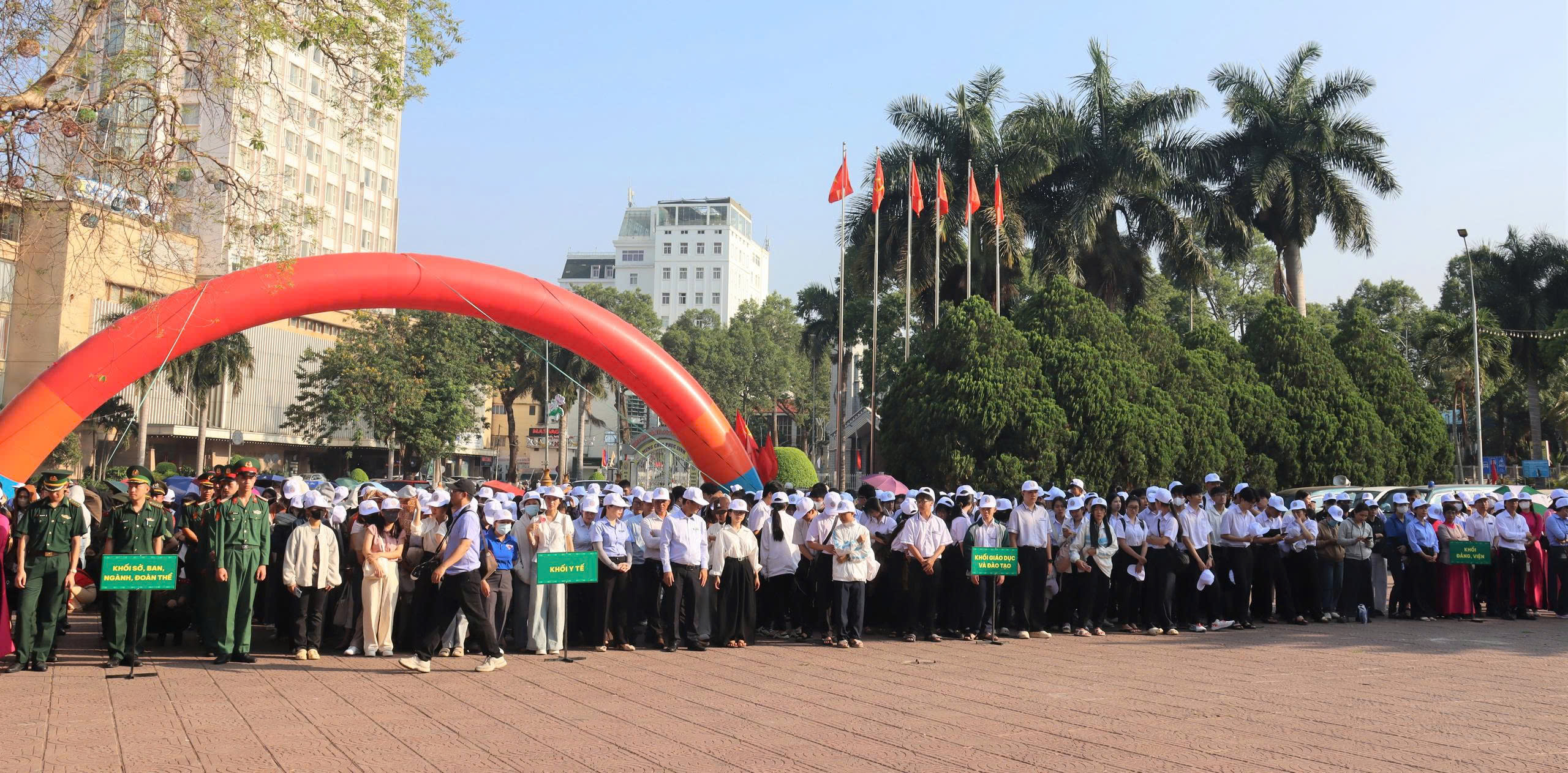 Lễ mít tinh phát động Ngày Sức khỏe toàn dân năm 2026