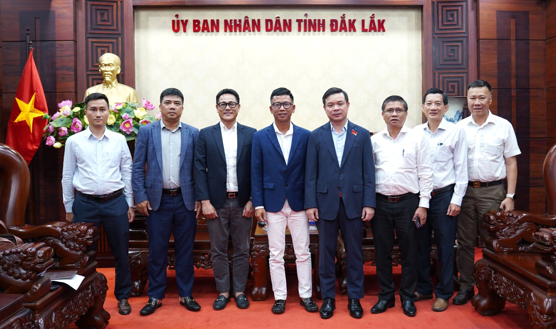 Chủ tịch UBND tỉnh Đắk Lắk Đỗ Hữu Huy làm việc với Công ty Cổ phần HAIAN Buôn Đôn