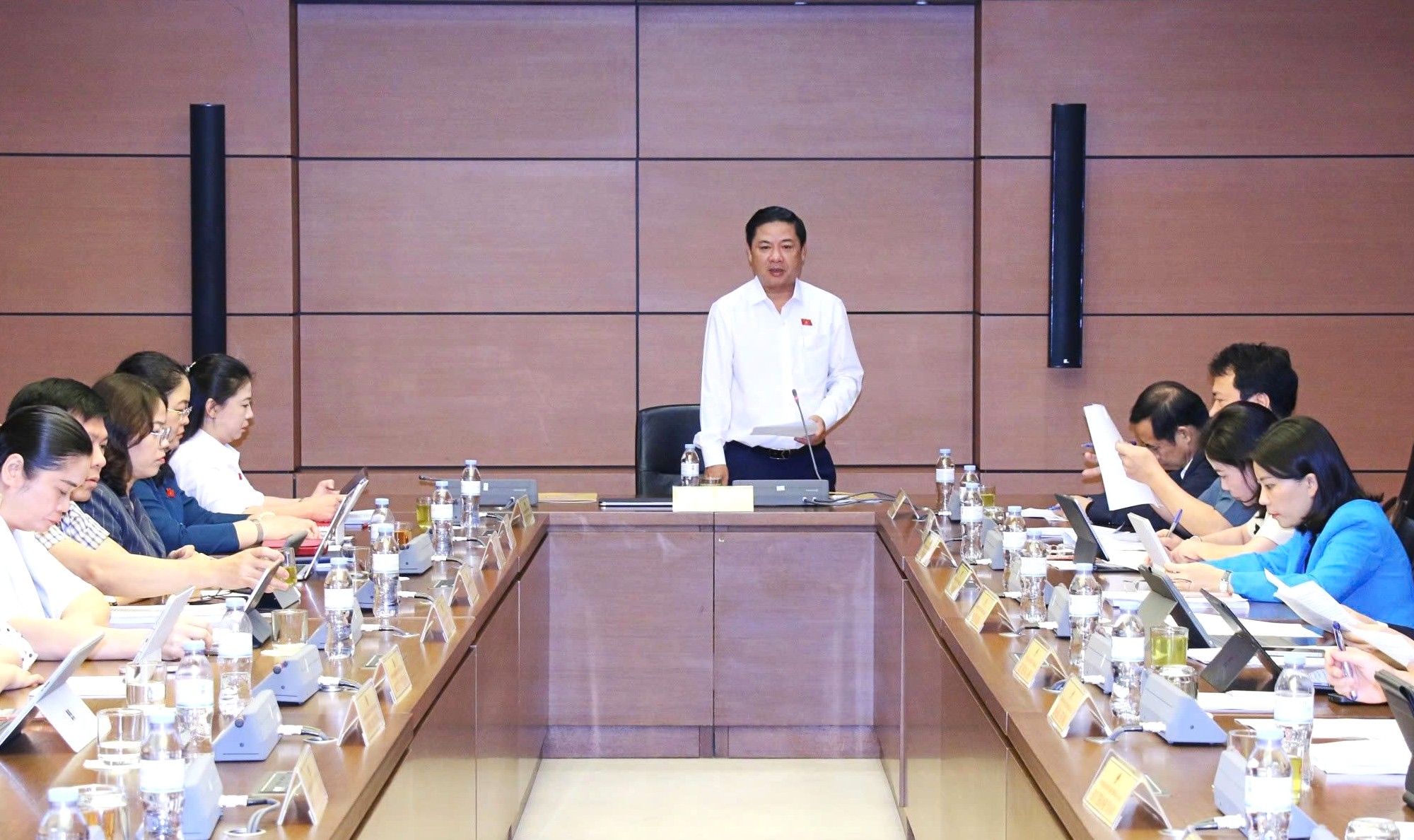 Đoàn đại biểu Quốc hội tỉnh Đắk Lắk thảo luận, góp ý dự thảo Nghị quyết về phát triển văn hóa Việt Nam