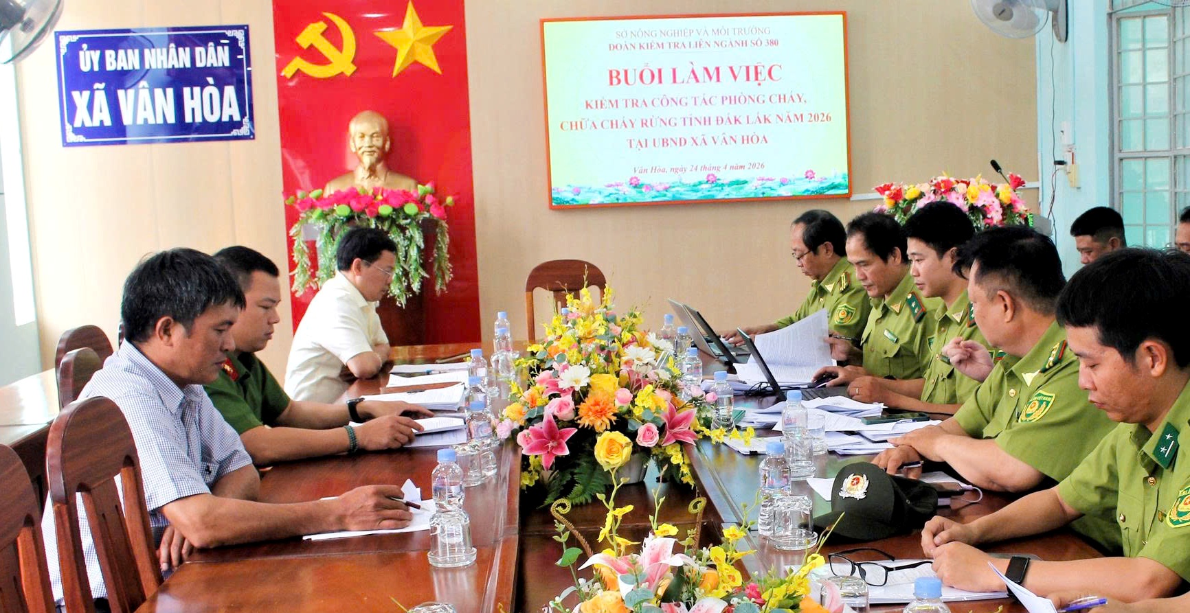 Kiểm tra công tác phòng cháy chữa cháy rừng tại xã Vân Hòa