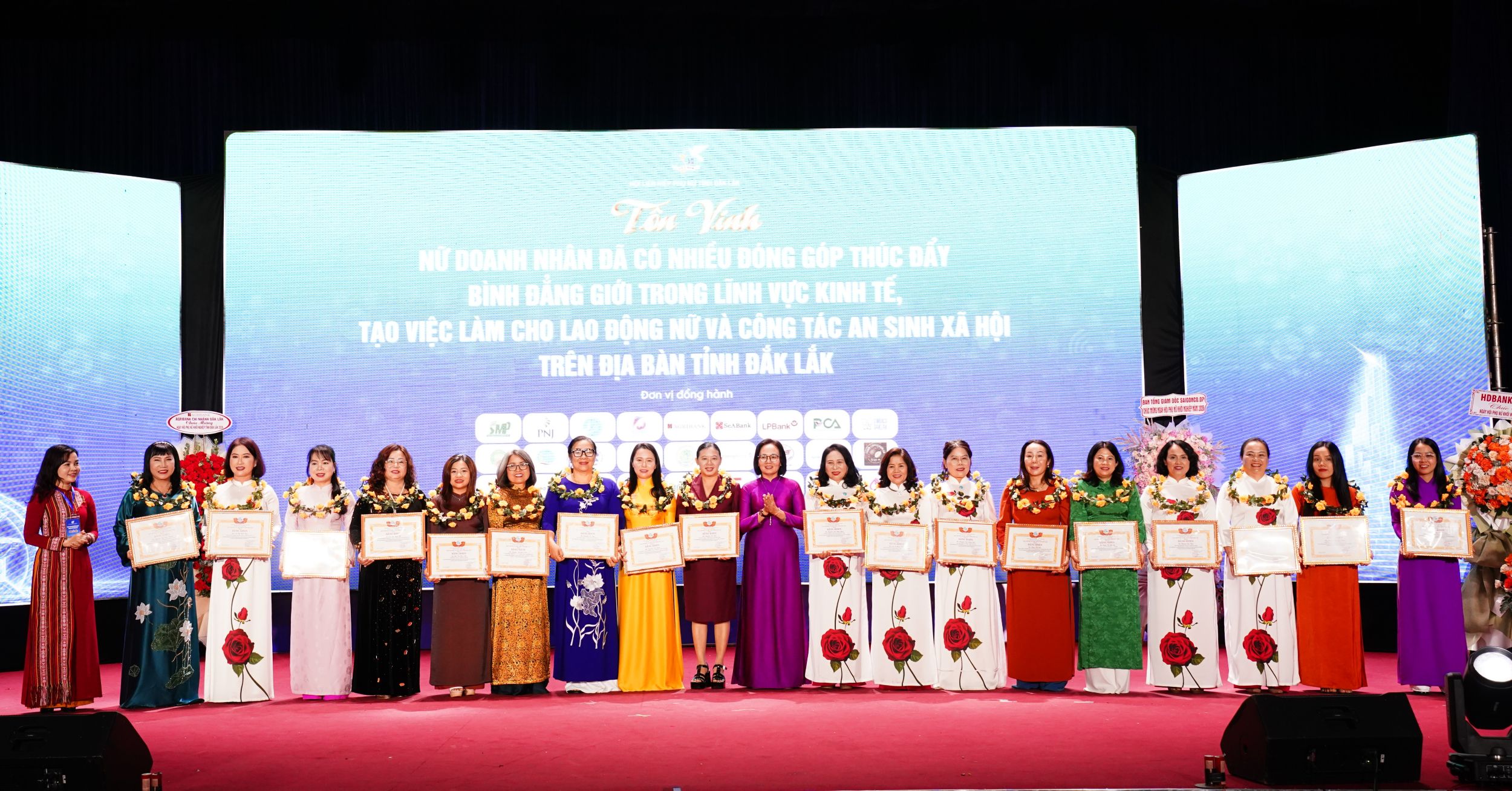 Bế mạc Ngày hội “Phụ nữ khởi nghiệp” tỉnh Đắk Lắk năm 2026