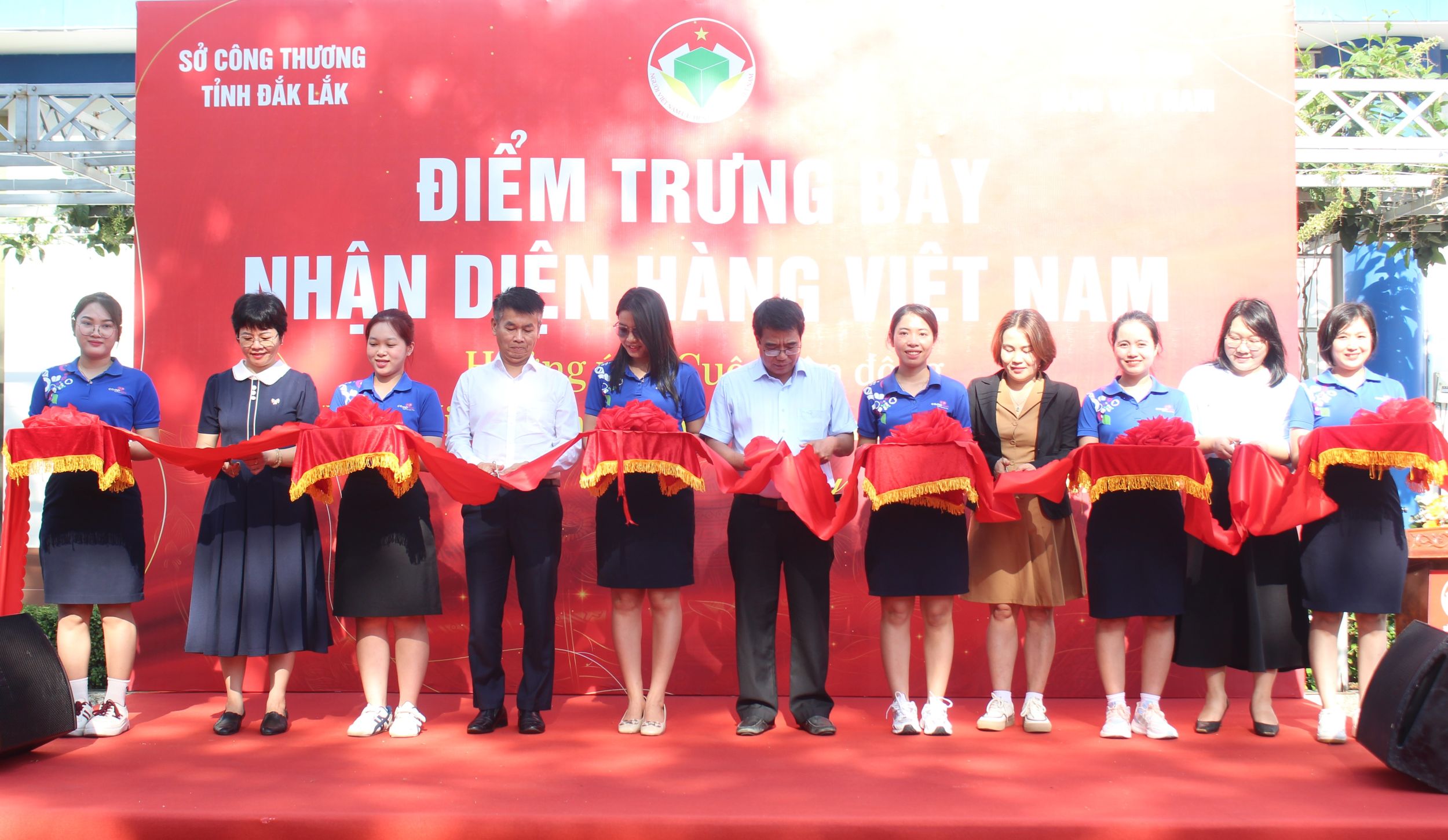 Sở Công Thương khai trương “Điểm trưng bày, nhận diện hàng Việt Nam” tại Siêu thị Co.opmart Tuy Hòa