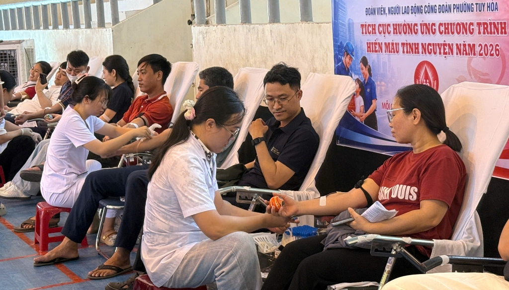 Tiếp nhận 231 đơn vị máu hiến tặng tại khu vực phía Đông tỉnh