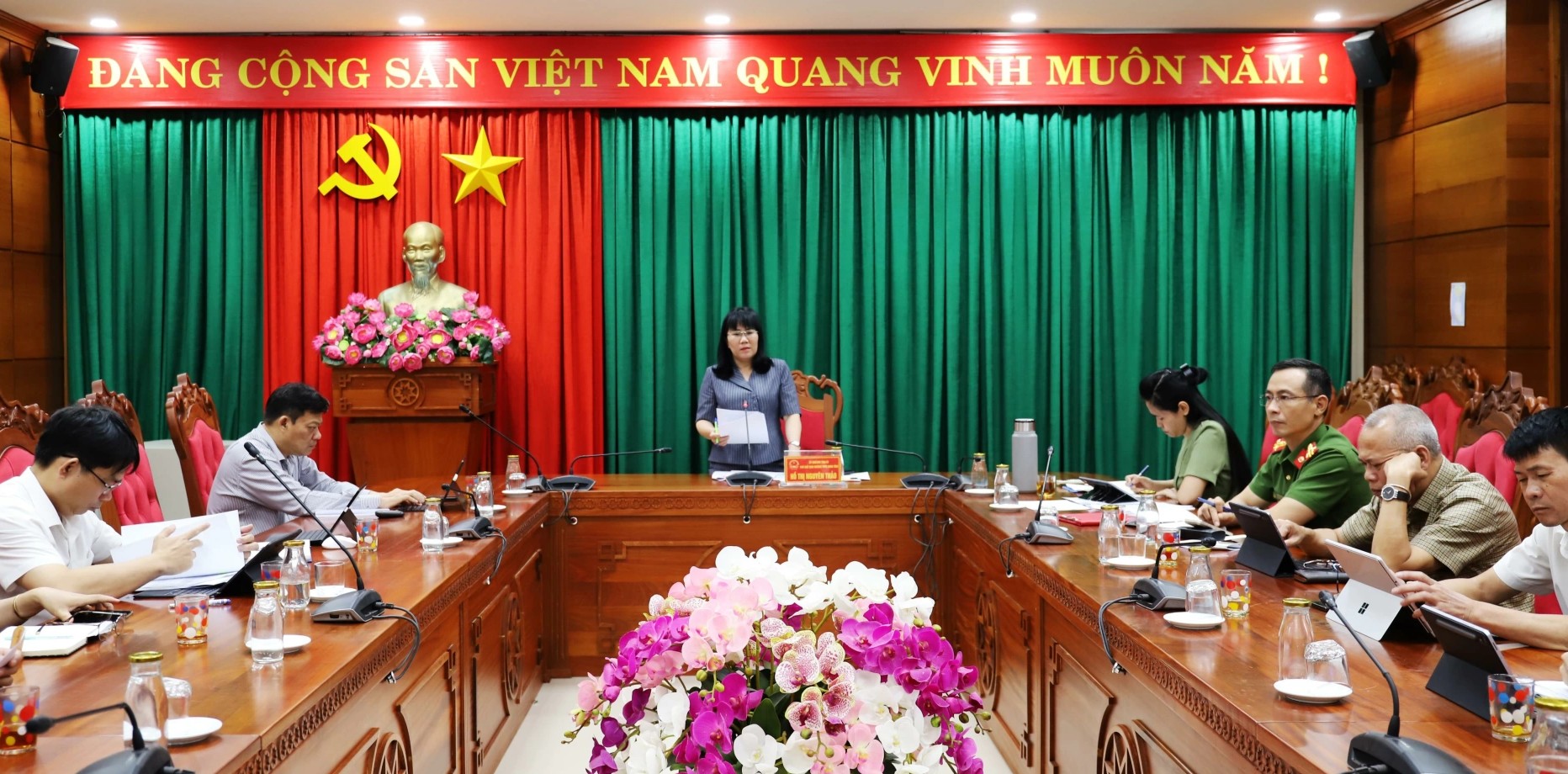 Tập trung tháo gỡ điểm nghẽn, nâng cao hiệu quả chuyển đổi số