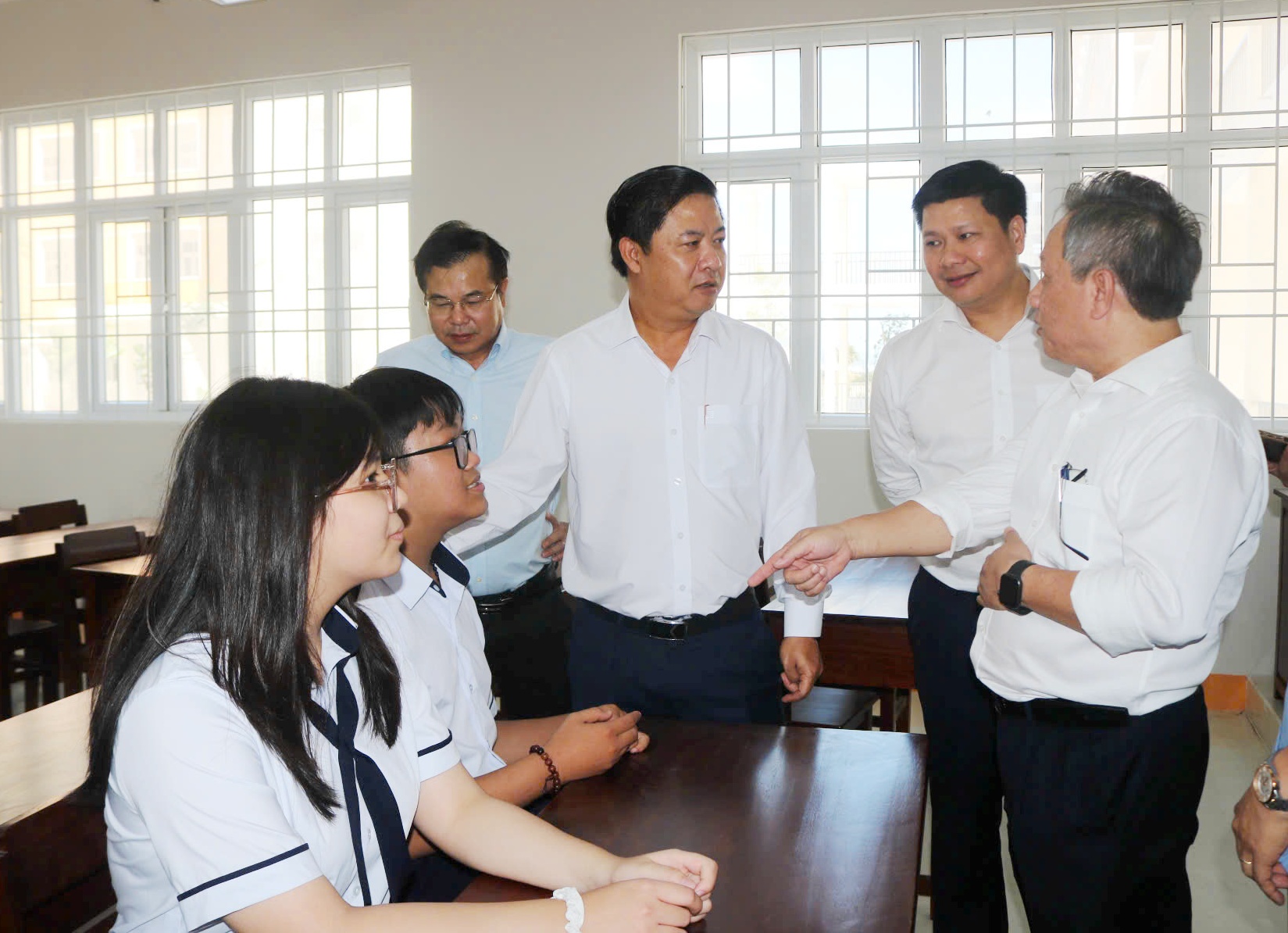 Đắk Lắk tổ chức khai giảng năm học mới và khánh thành các trường phổ thông nội trú liên cấp
