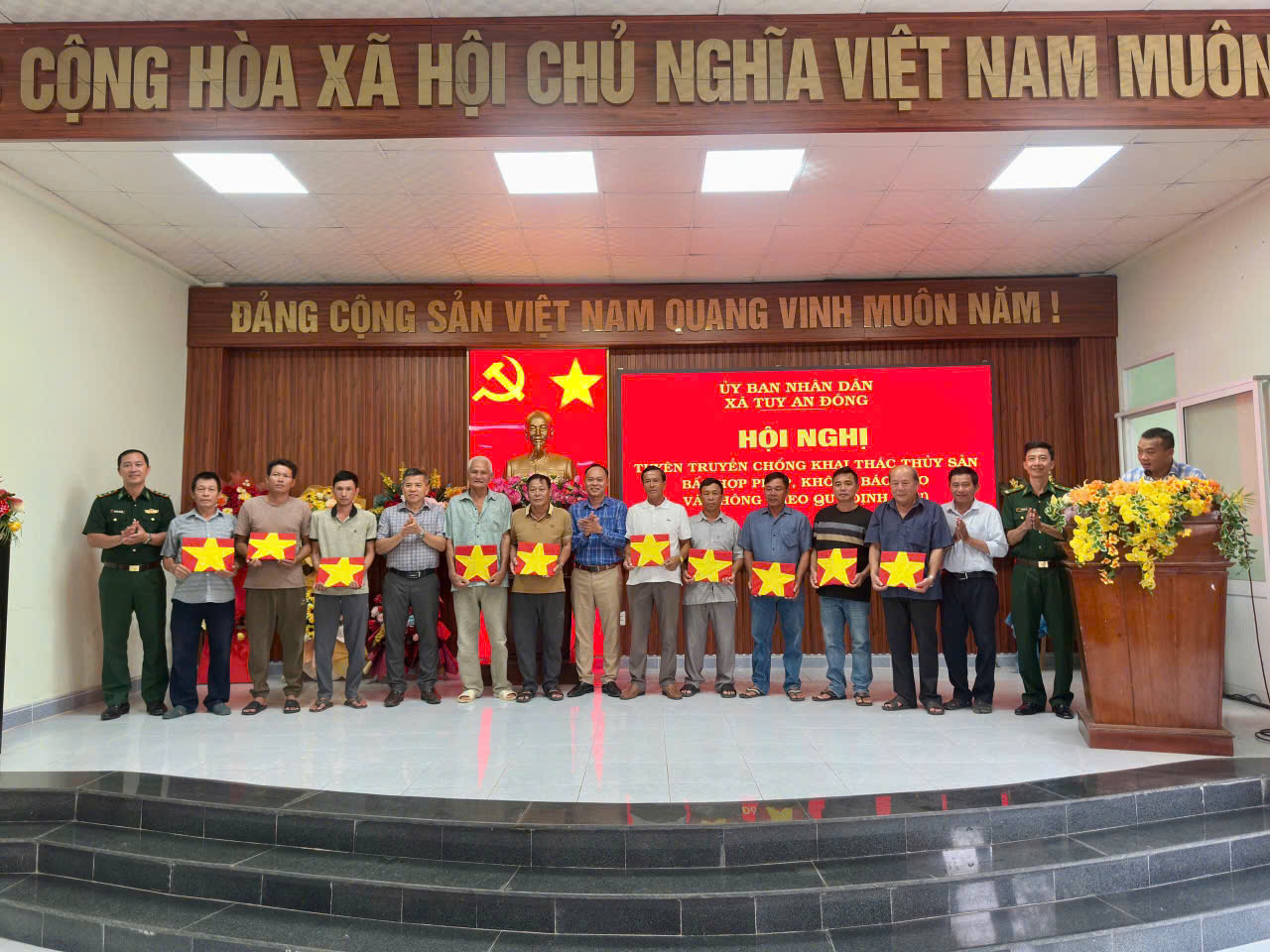 Nhiều hoạt động hướng về nhân dân khu vực biên giới