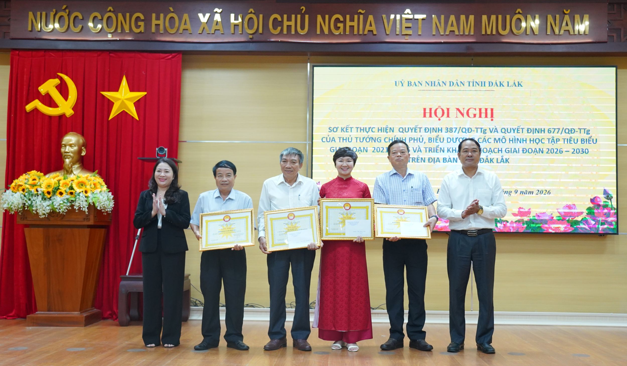 Đẩy mạnh xây dựng xã hội học tập gắn với chuyển đổi số
