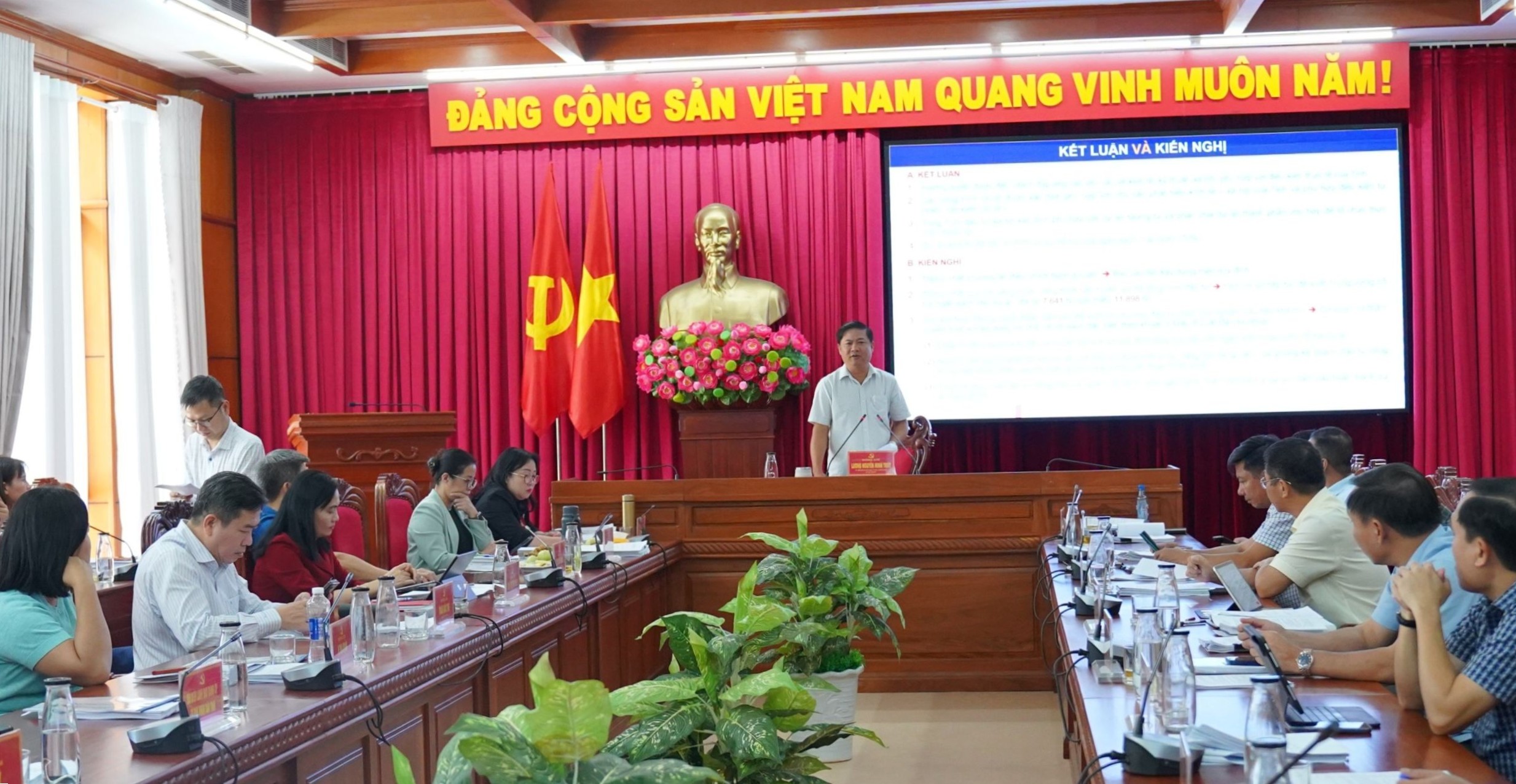Họp thông qua báo cáo nghiên cứu bước đầu Dự án cao tốc Phú Yên - Đắk Lắk, đoạn Phú Yên - Buôn Hồ